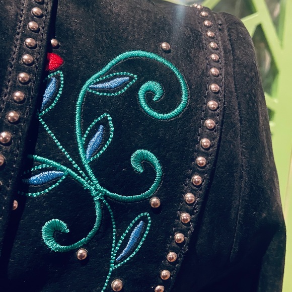 Ripple Creek Vintage Black Suede Leather Embroidered Studded Southwestern Jacket